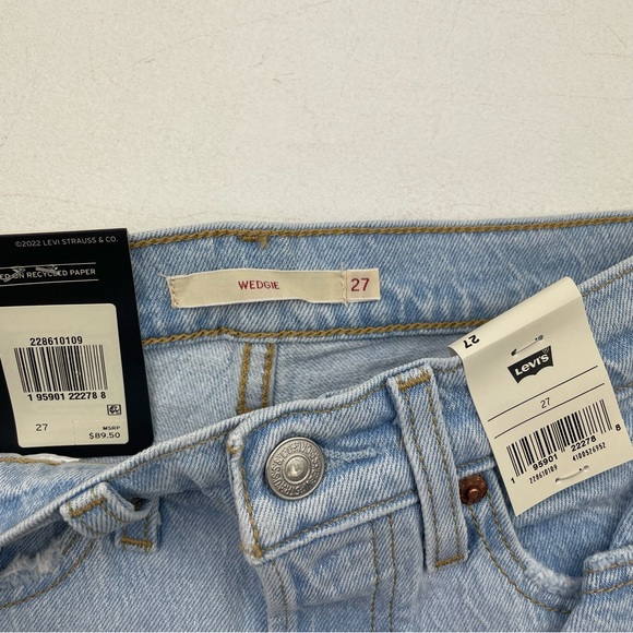 NWT Levi’s High Waist wedgie Tapered fit Jeans - Picture 5 of 7